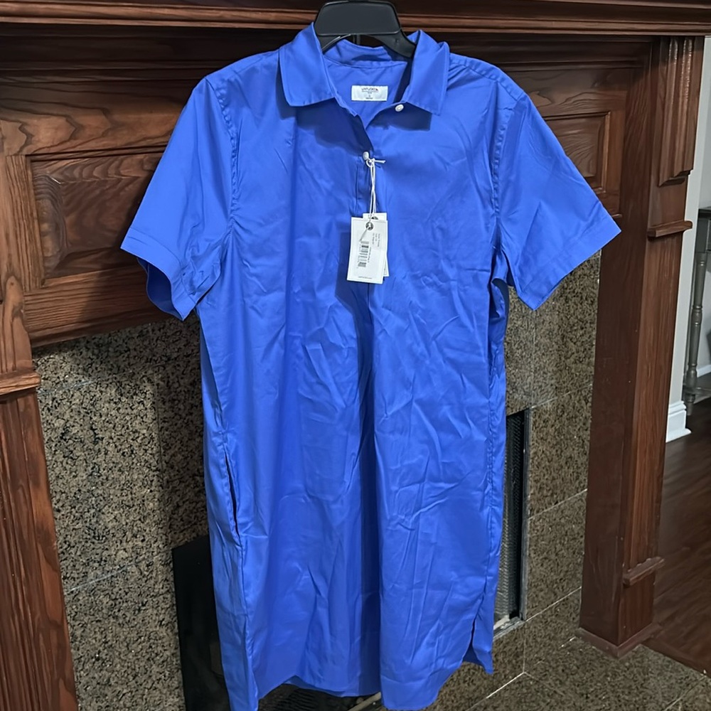UNTUCKit dress, button-down, women’s large. New with tags.